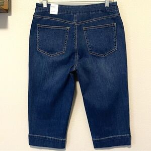 NWT Tribal Audrey Capris - Pull On & Slim - Size 8